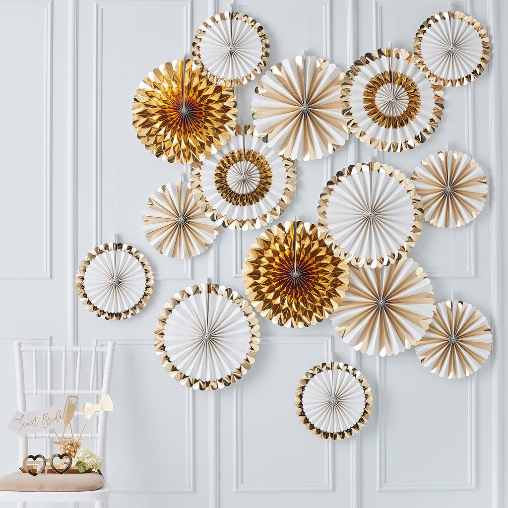 ginger-ray-gold-fan-decoration-backdrop-gold-wedding-pack-of-15- (2)