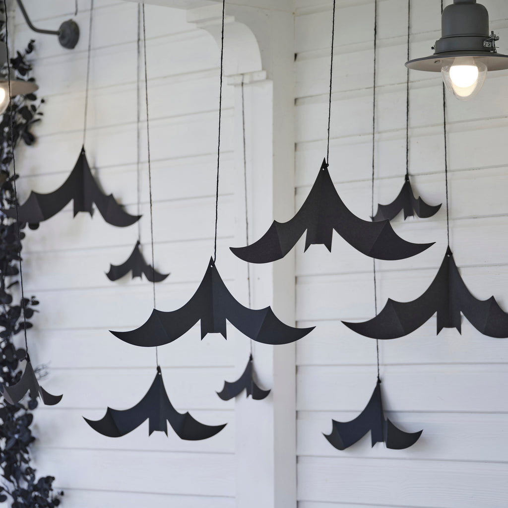 ginger-ray-hanging-bats-halloween-decorations-pack-of-10-ginr-fn-101-