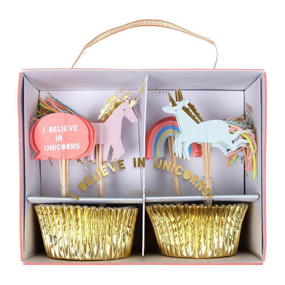 i-believe-in-unicorns-cupcake-kit-1
