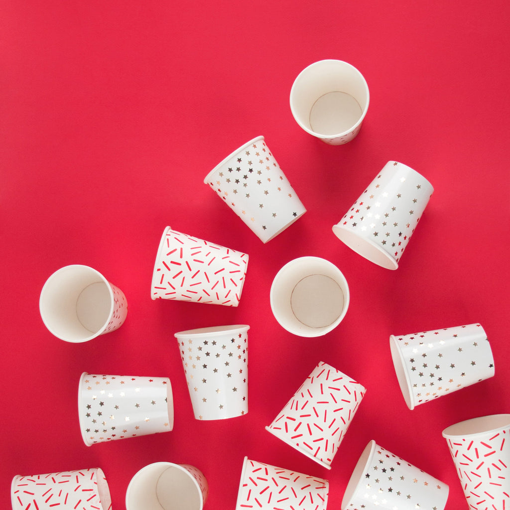 my-little-day-paper-cups-falling-foil-golden-stars-pack-of-8- (3)