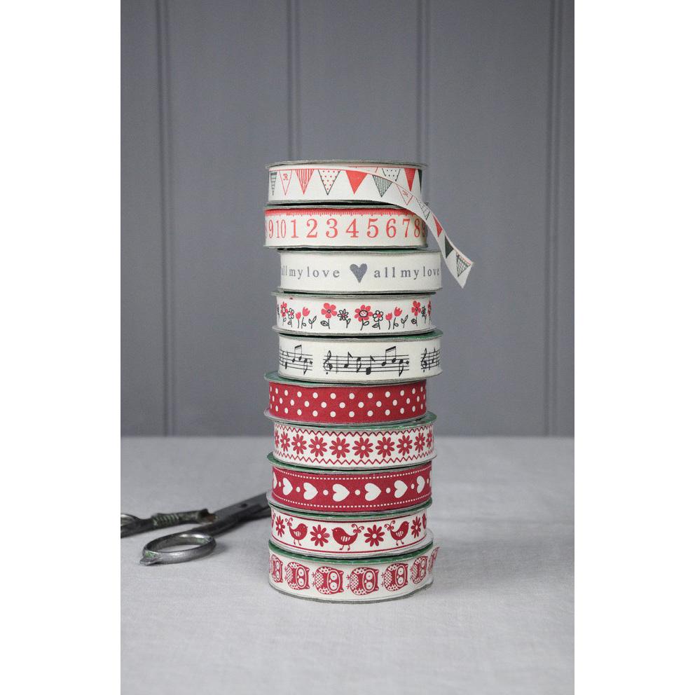 rex-vintage-crafts-ribbon-bunting- (4)
