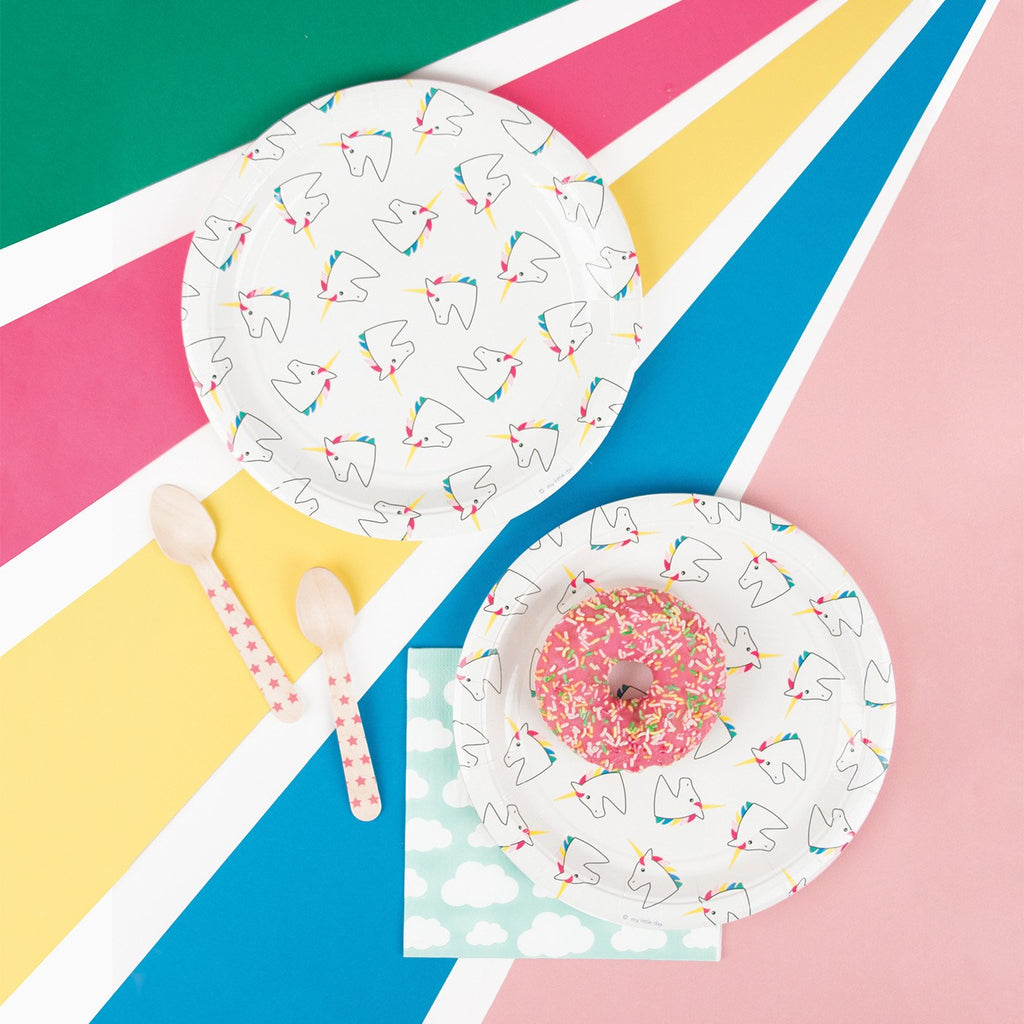 round-paper-plates-9-23cm-unicorn-pack-of-8- (3)